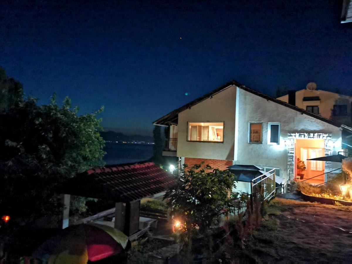 Villa Kalina オフリド エクステリア 写真